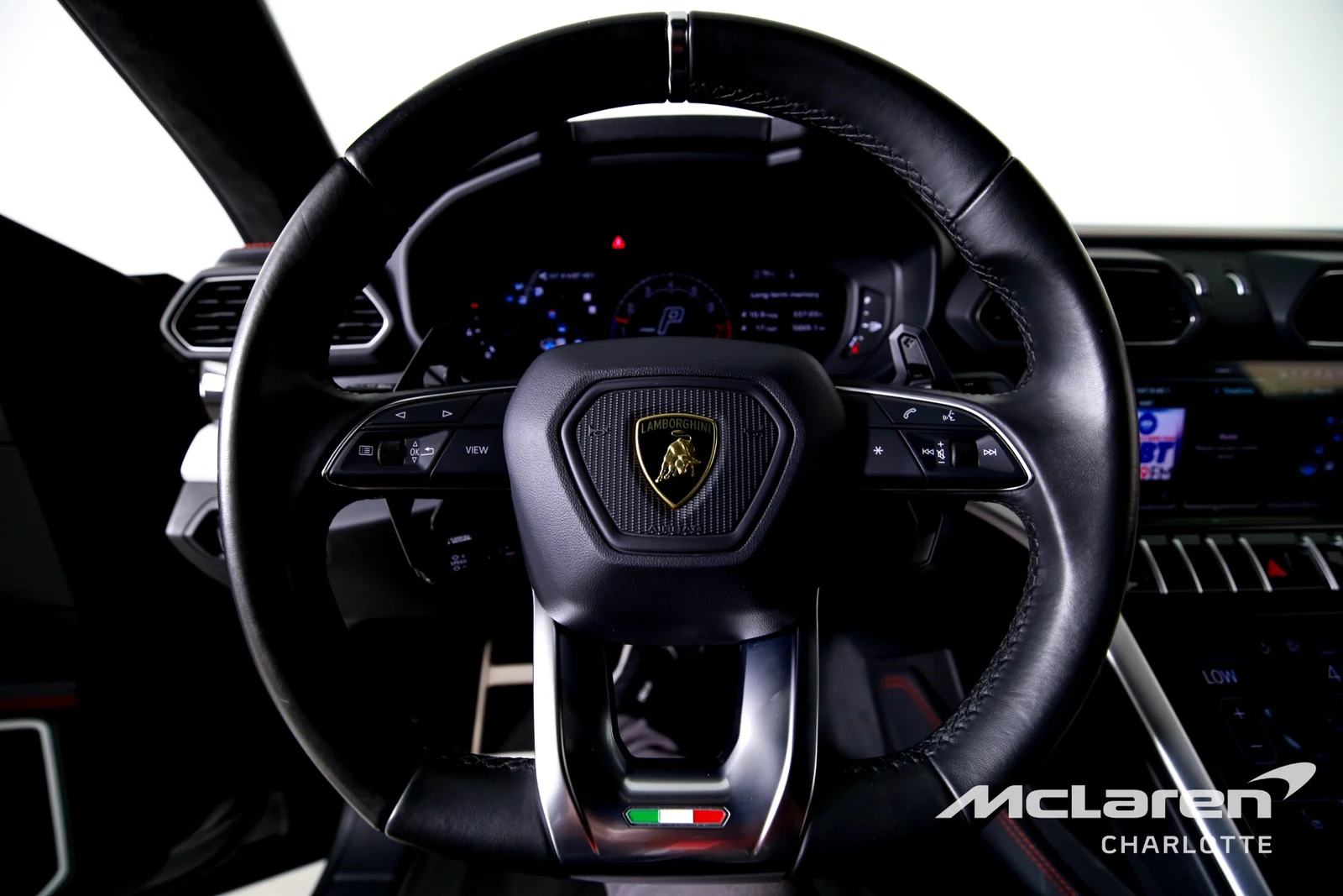 2024 Lamborghini Urus S, 10/30