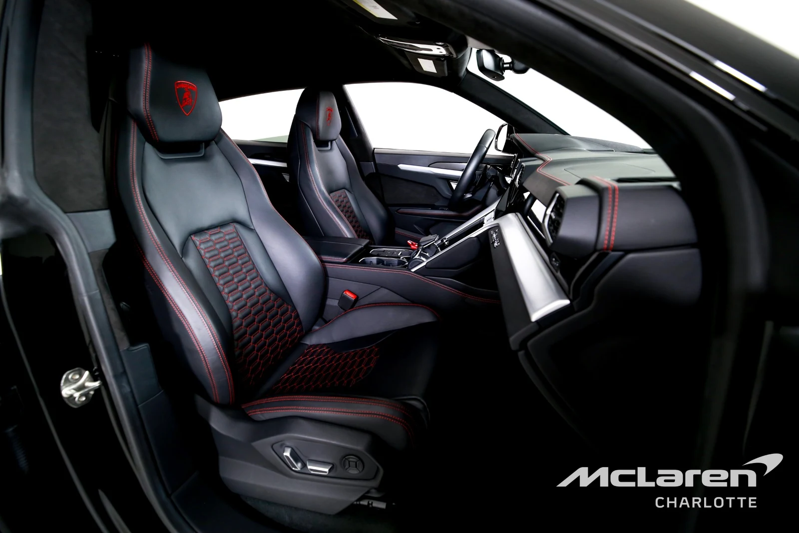 2024 Lamborghini Urus S, 19/30