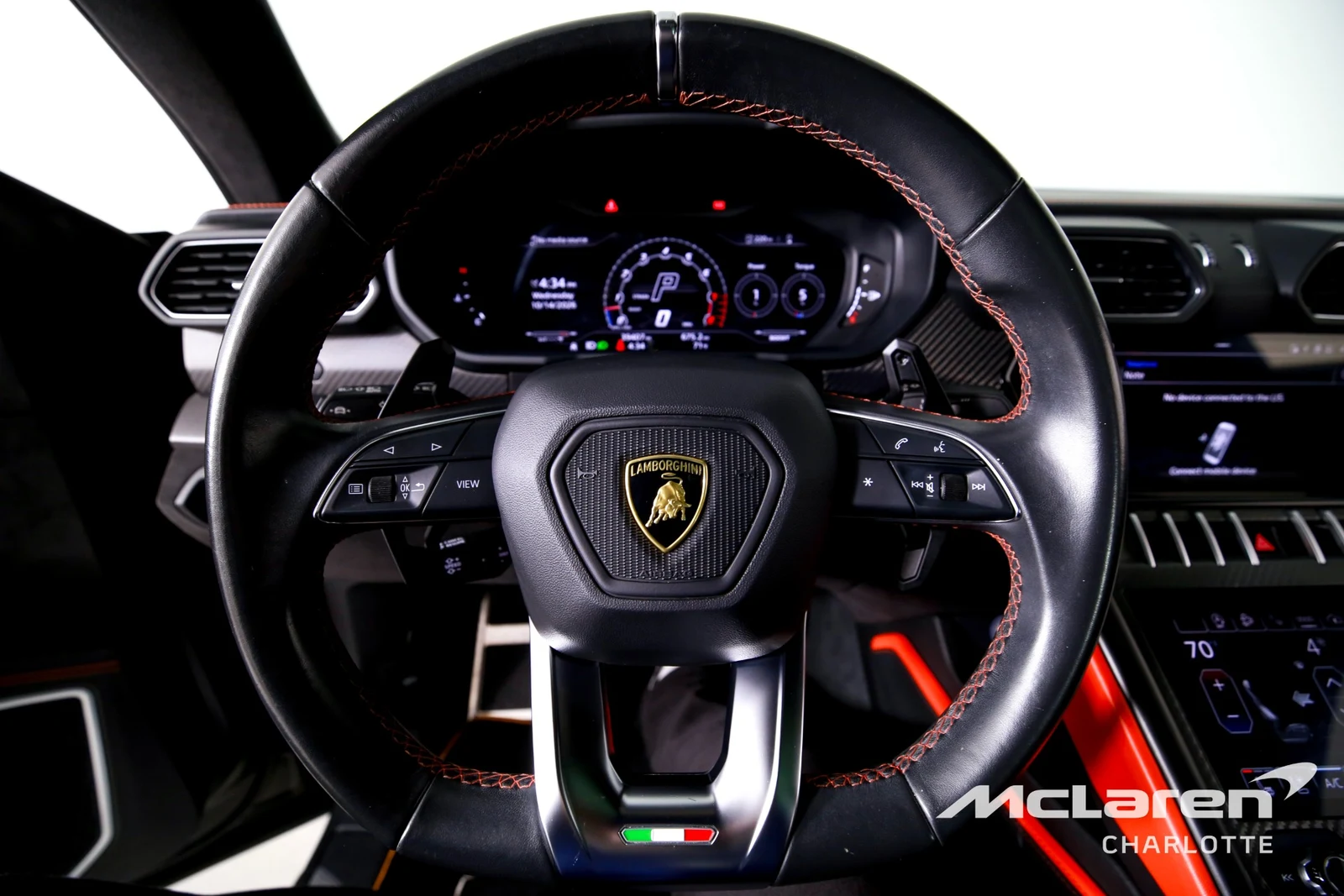 2022 Lamborghini Urus, 11/30