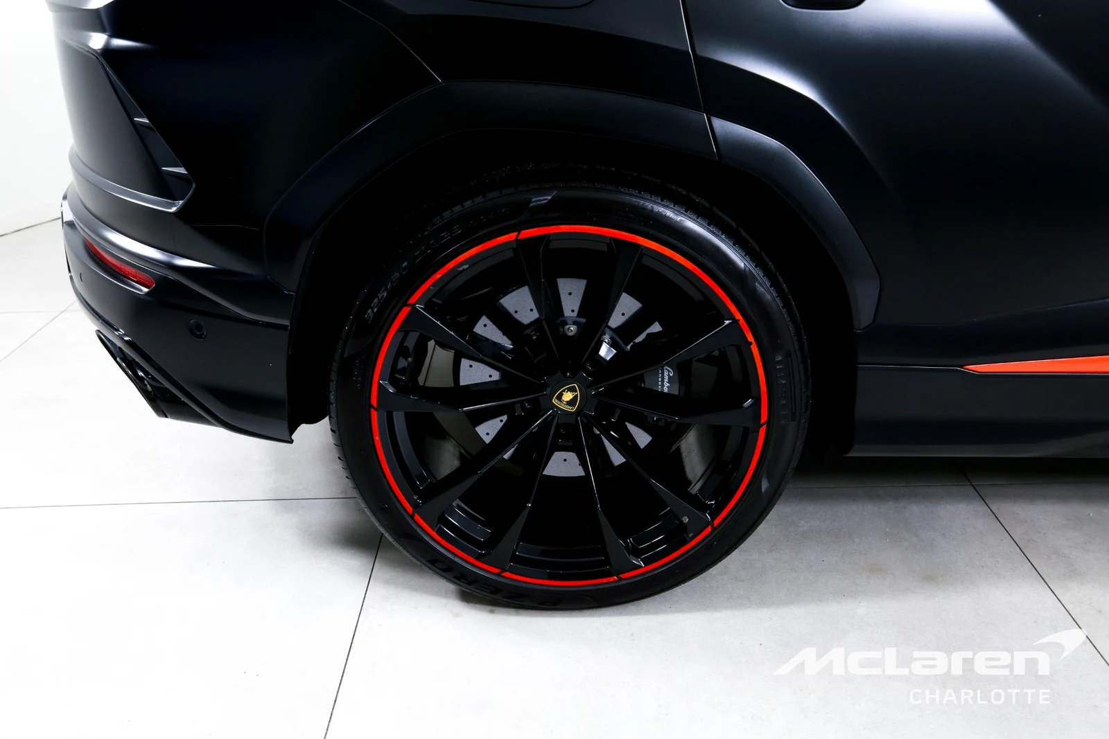 2022 Lamborghini Urus, 25/30
