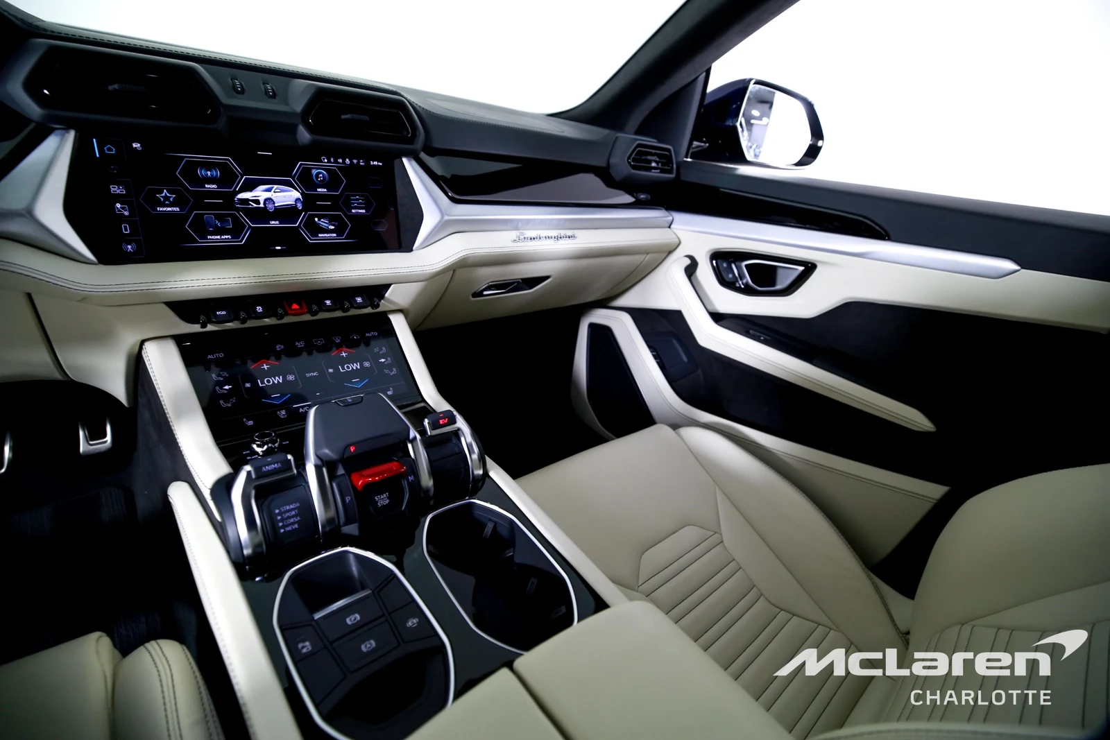 2026 Lamborghini Urus SE, 10/29