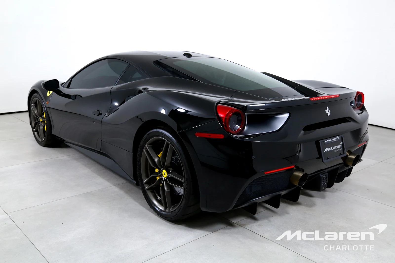 2017 Ferrari 488 GTB, 4/28