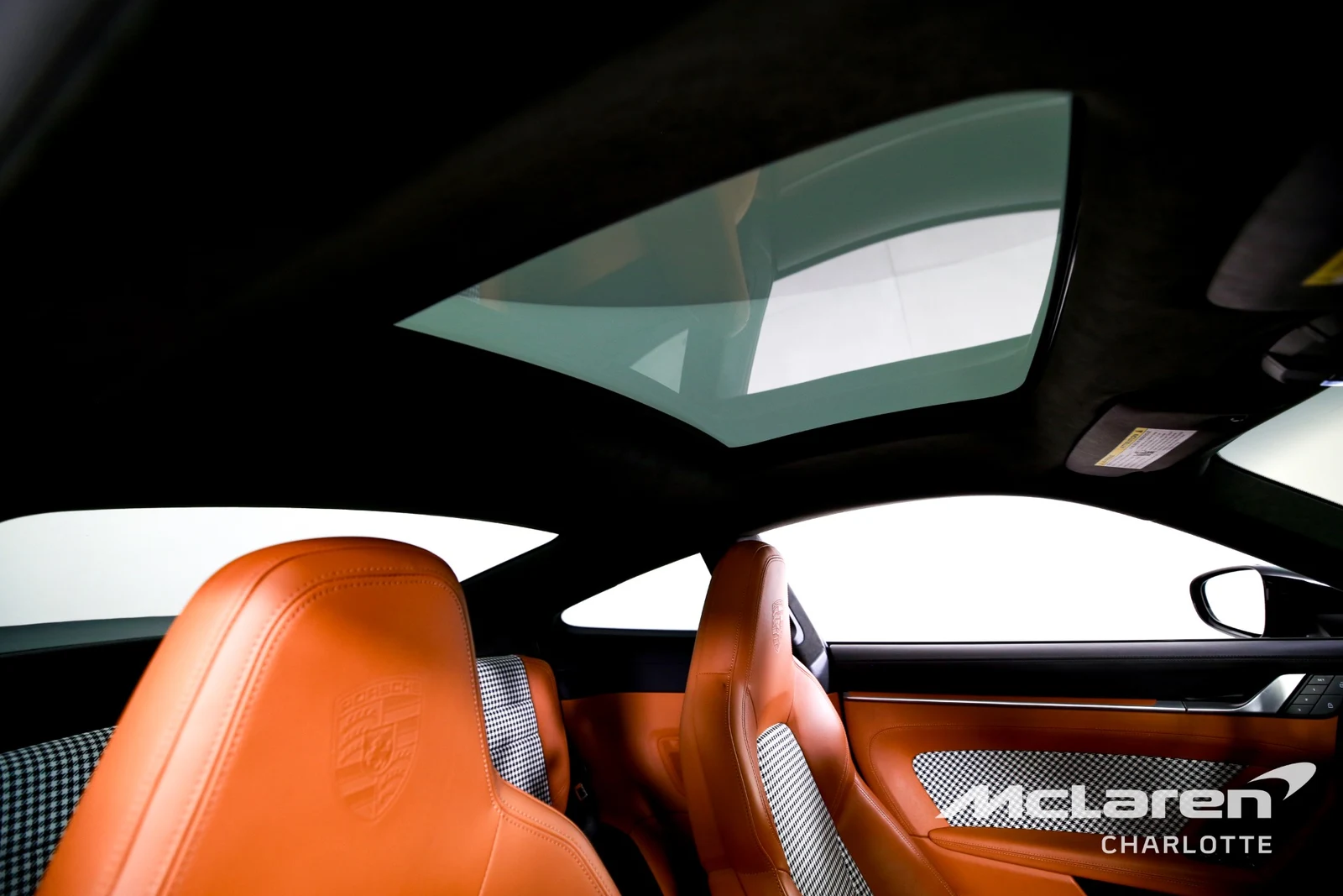 2023 Porsche 911 Turbo S, 18/29