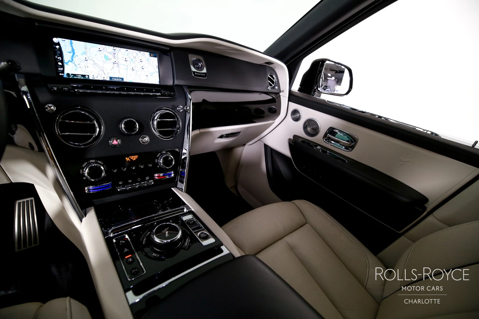 2023 Rolls-Royce Cullinan, 9/29