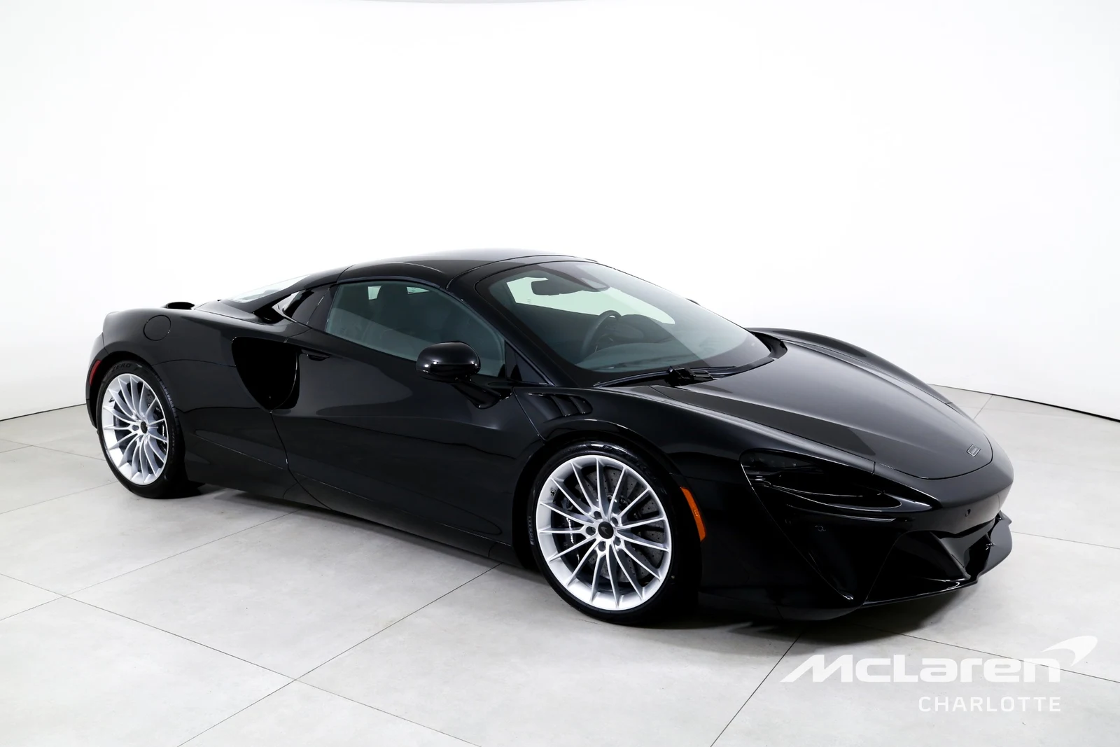 2026 McLaren Artura Spider, 2/29