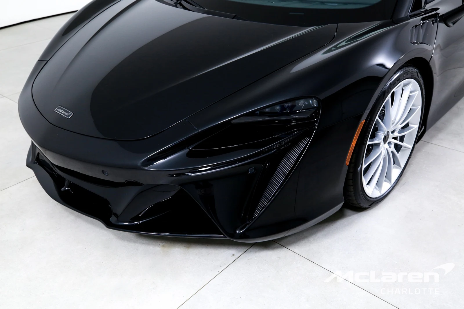2026 McLaren Artura Spider, 27/29