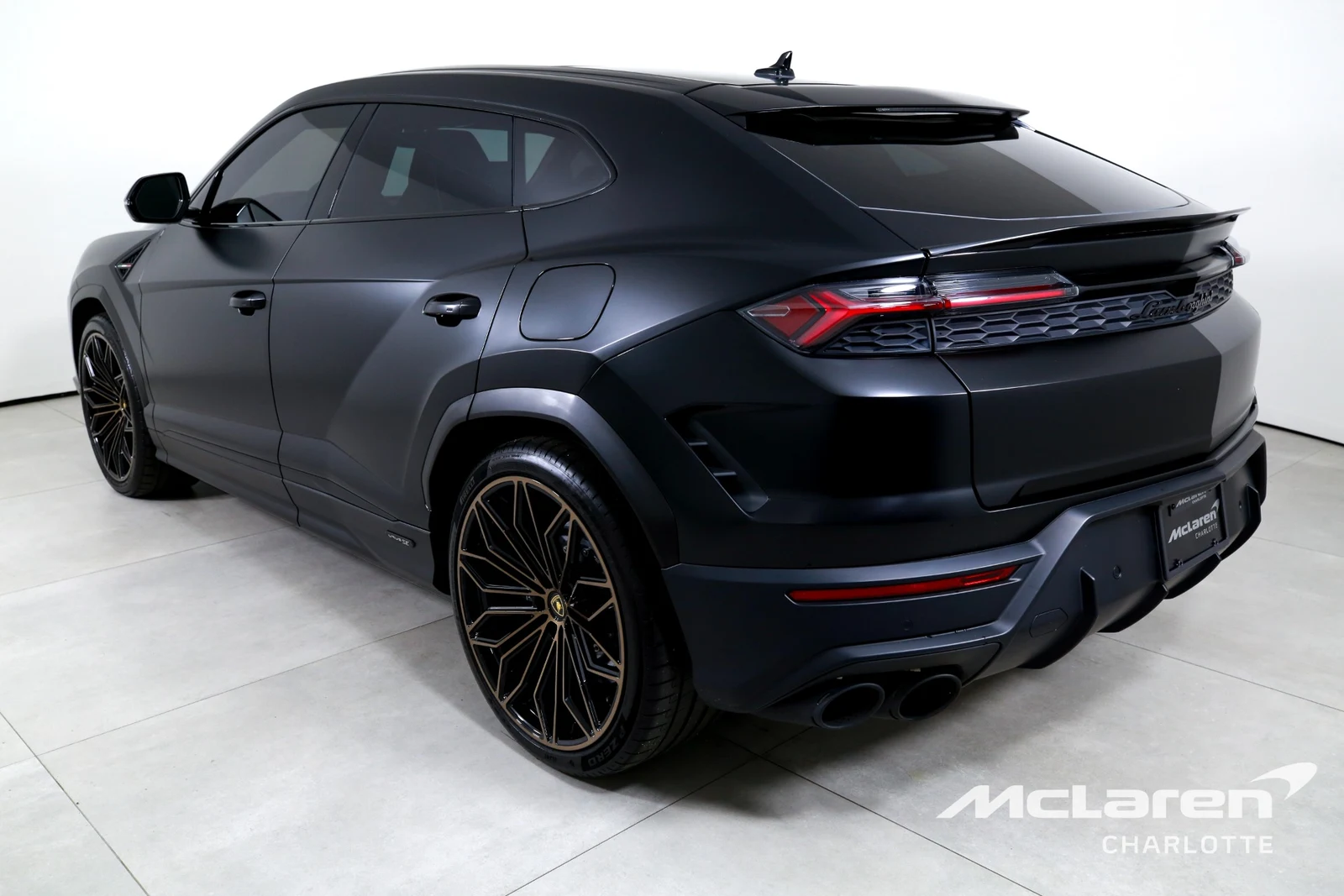 2025 Lamborghini Urus SE, 3/29