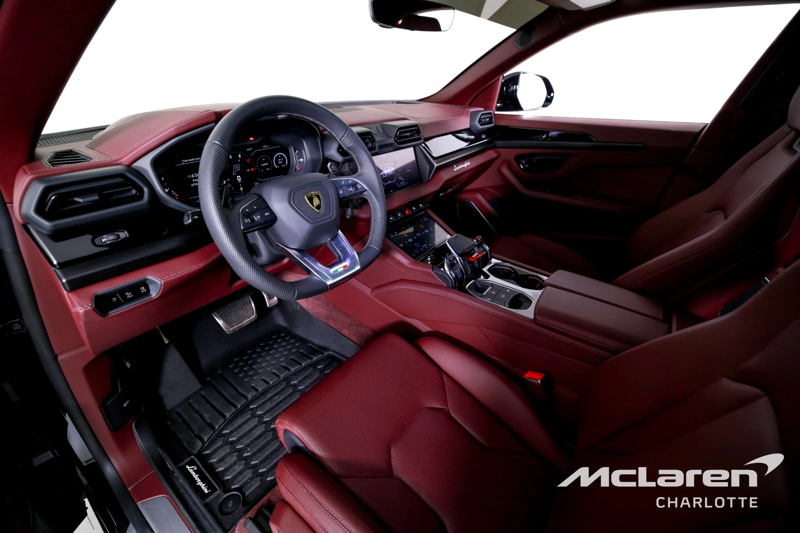 2025 Lamborghini Urus SE, 7/29