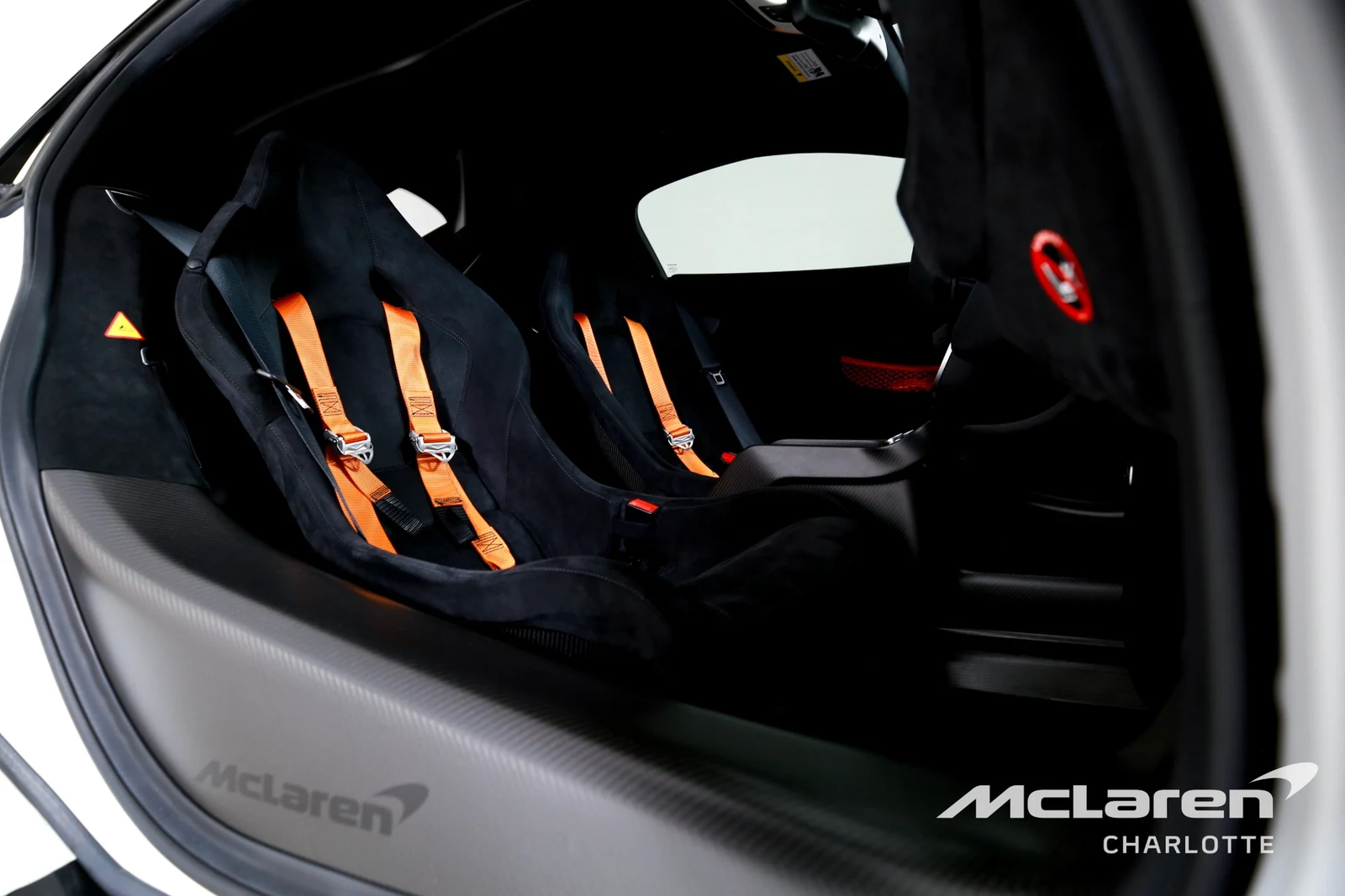 2020 McLaren 620R, 15/29