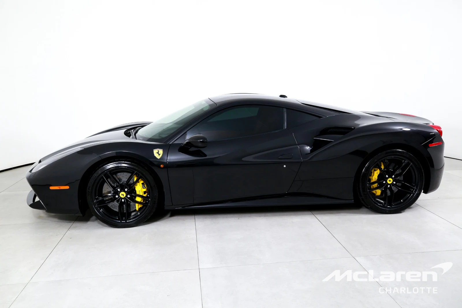 2018 Ferrari 488 GTB, 3/29