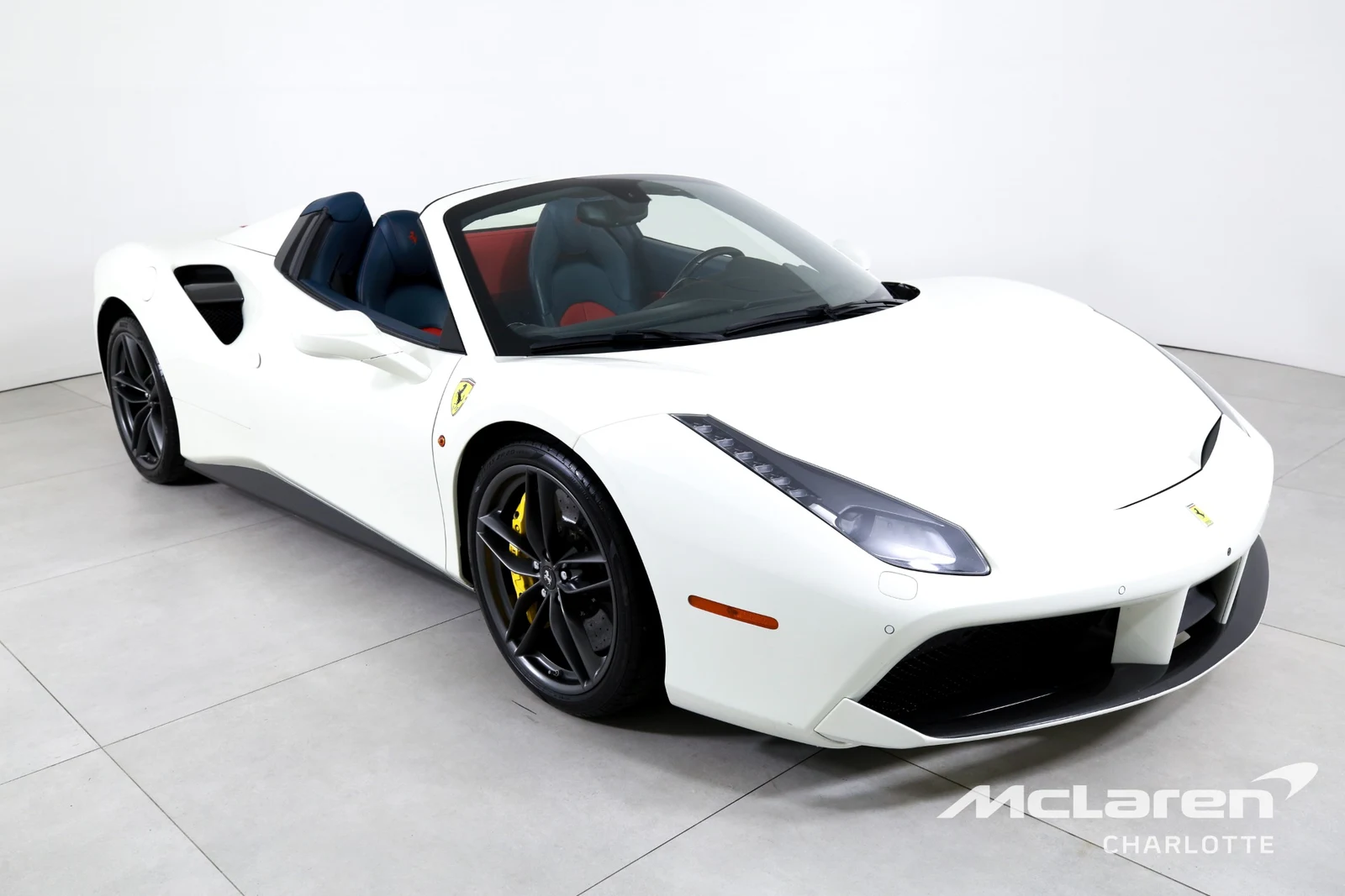 2018 Ferrari 488 Spider, 2/29