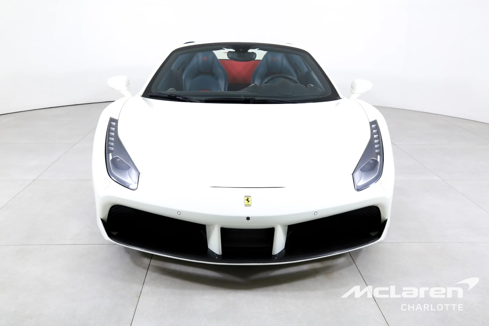 2018 Ferrari 488 Spider, 3/29
