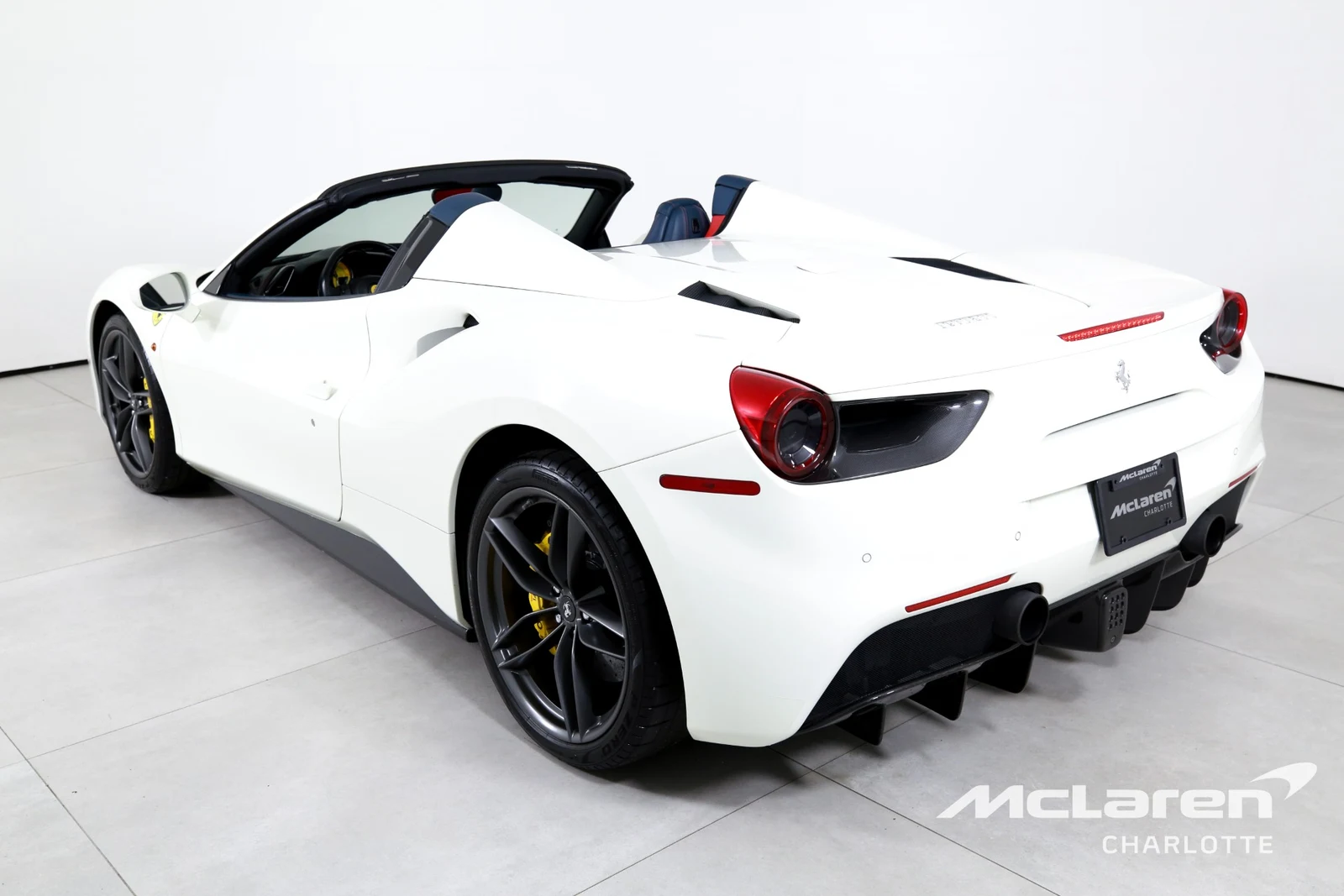 2018 Ferrari 488 Spider, 4/29