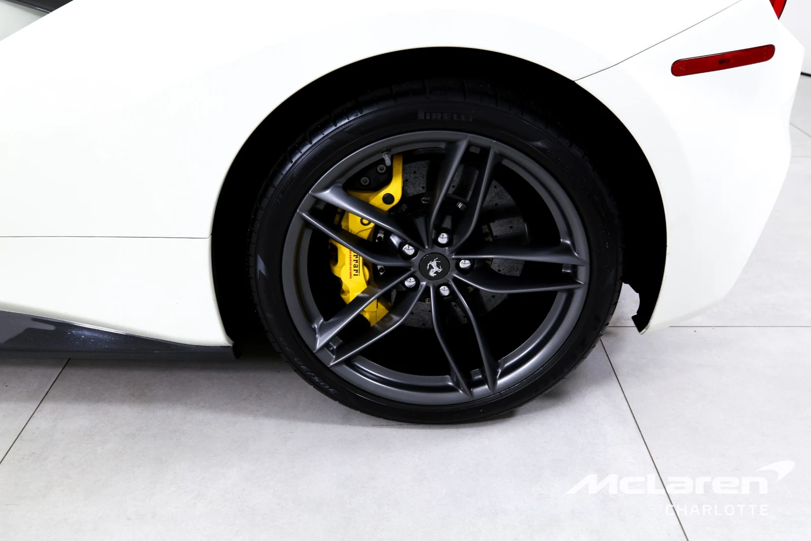 2018 Ferrari 488 Spider, 26/29