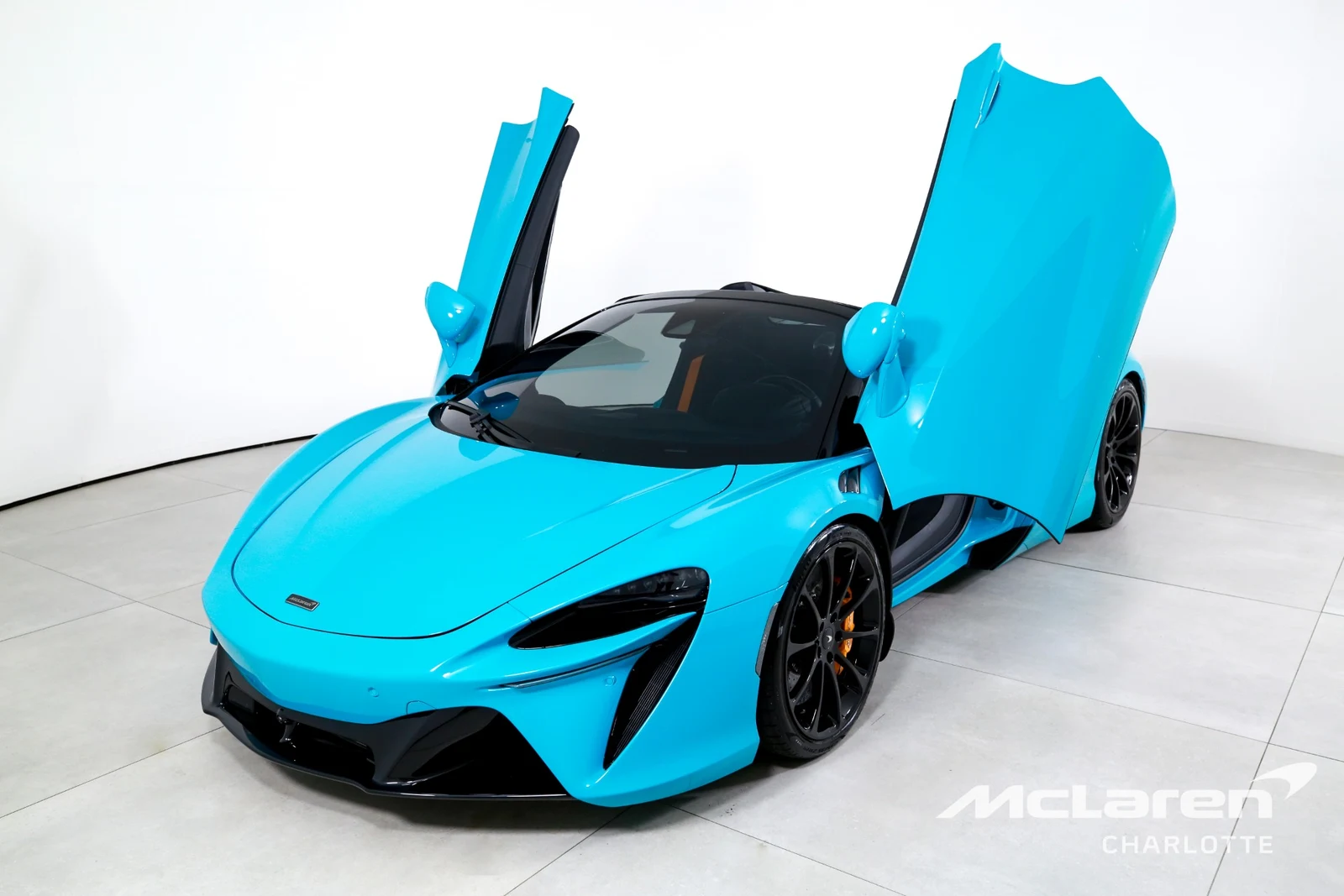 2025 McLaren Artura Spider TechLux, 4/28