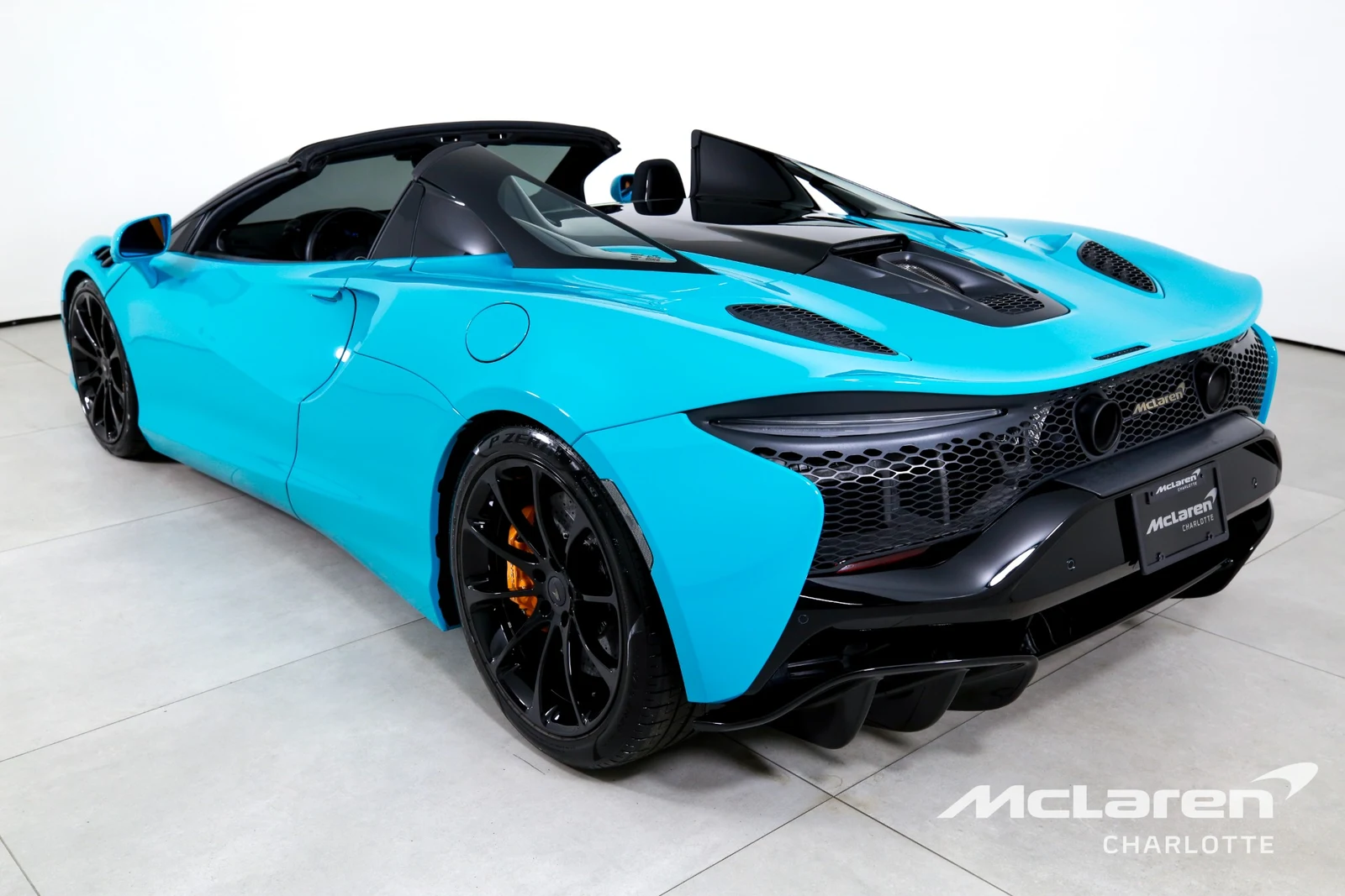 2025 McLaren Artura Spider TechLux, 6/28