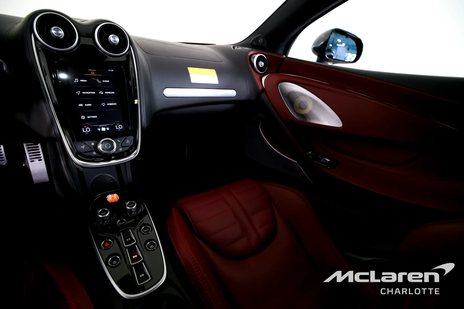 2027 McLaren GTS, 14/29