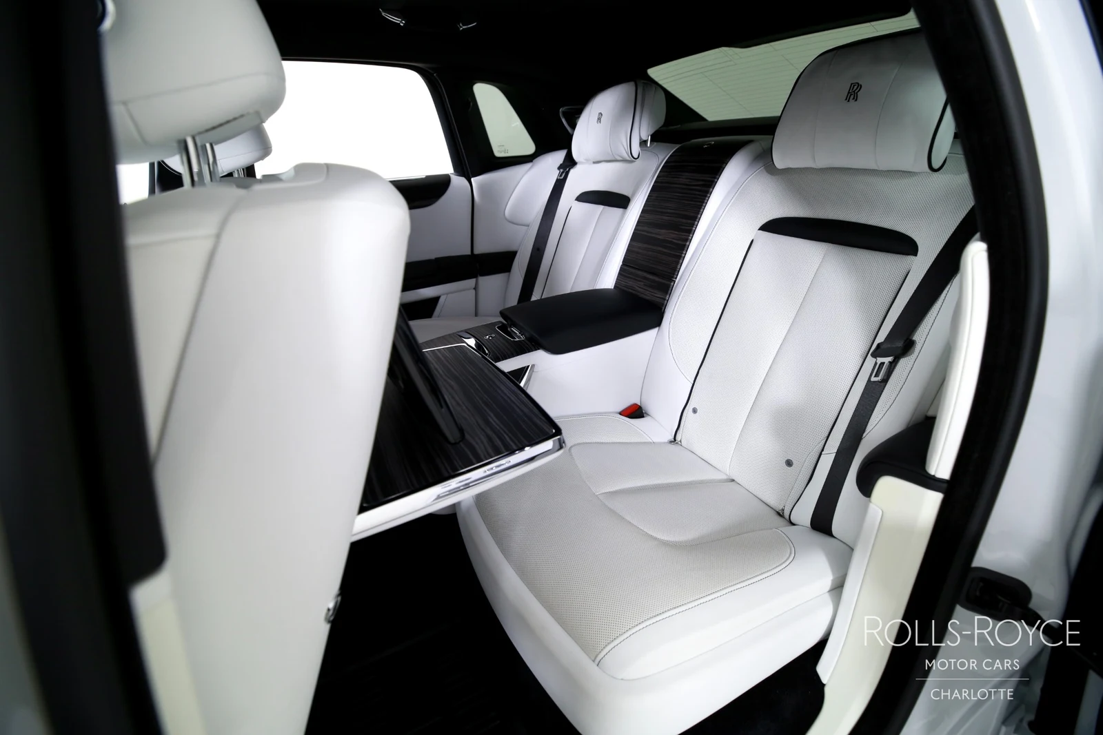 2021 Rolls-Royce Ghost, 11/29