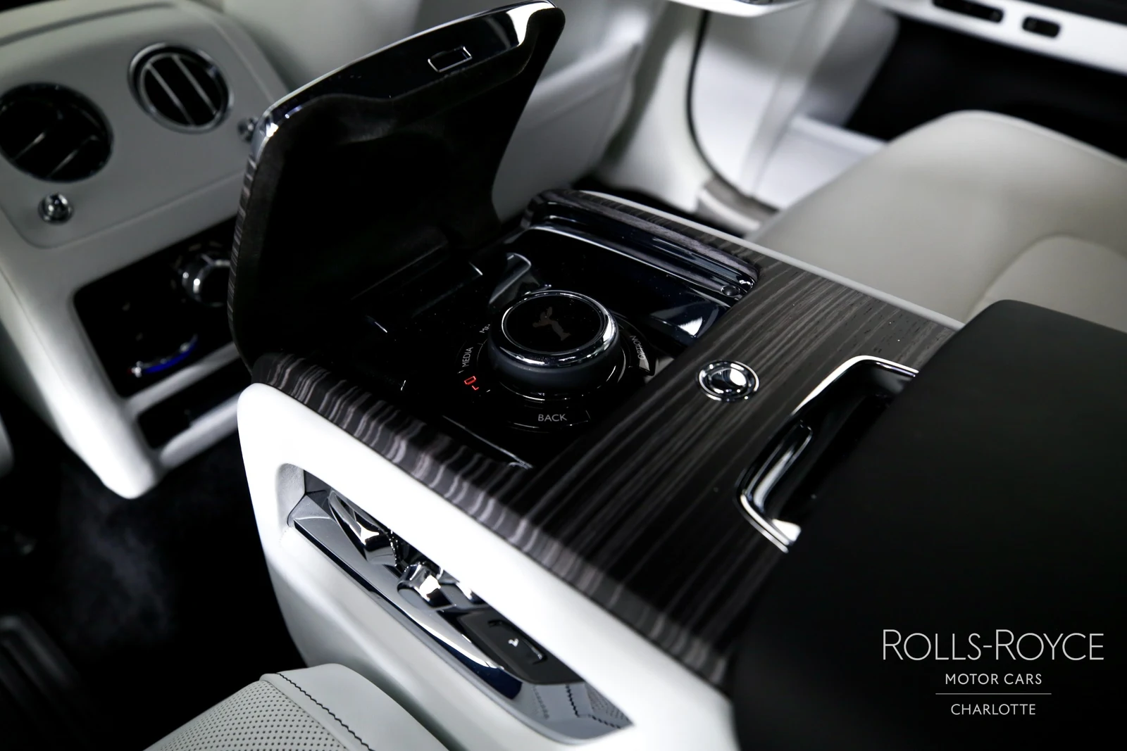 2021 Rolls-Royce Ghost, 13/29