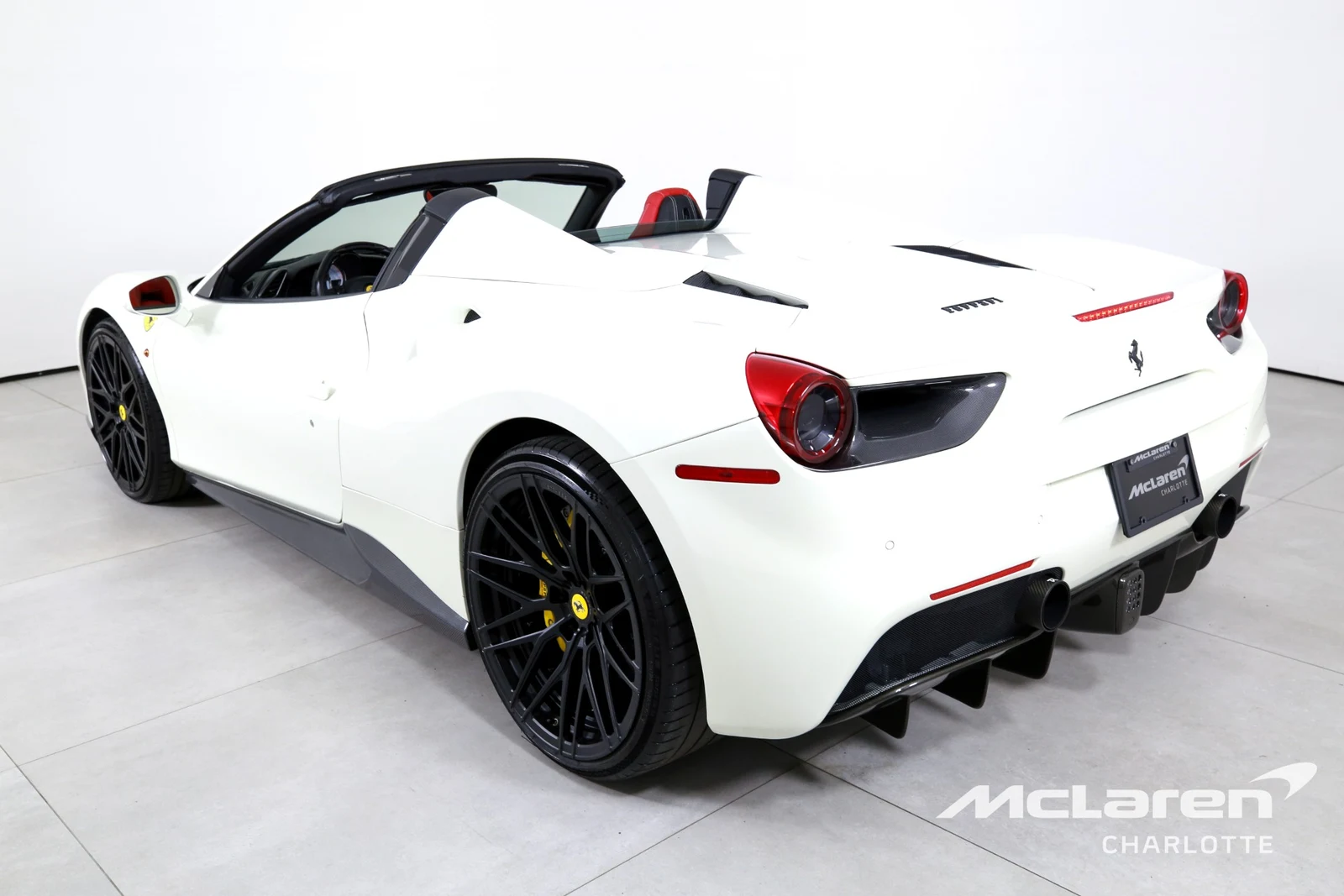 2018 Ferrari 488 Spider, 4/29