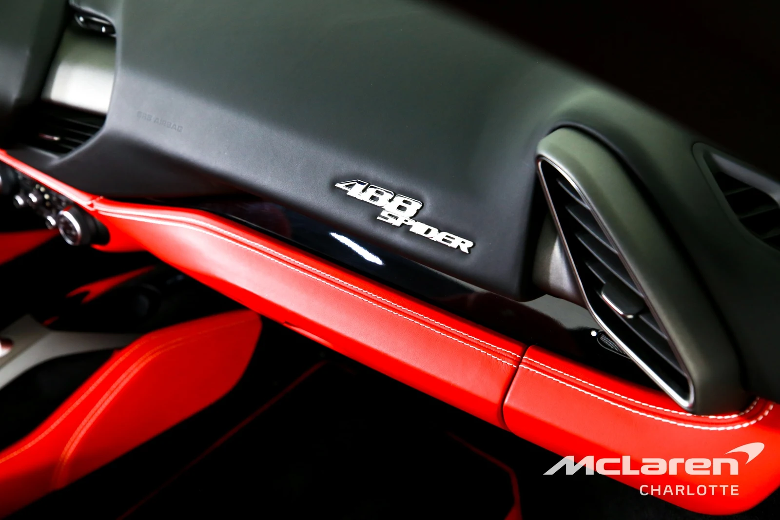 2018 Ferrari 488 Spider, 16/29