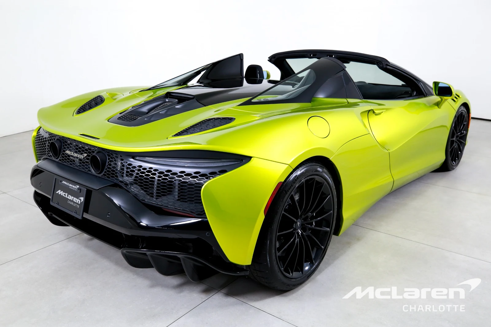 2025 McLaren Artura Spider, 9/28