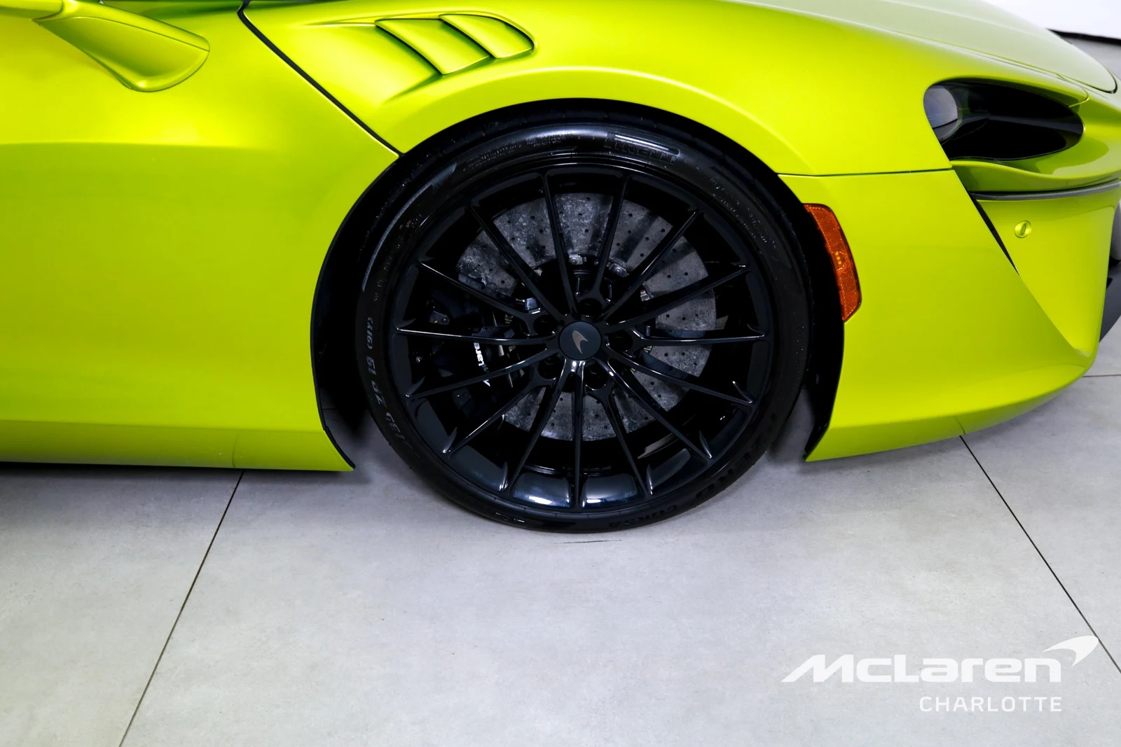 2025 McLaren Artura Spider, 23/28