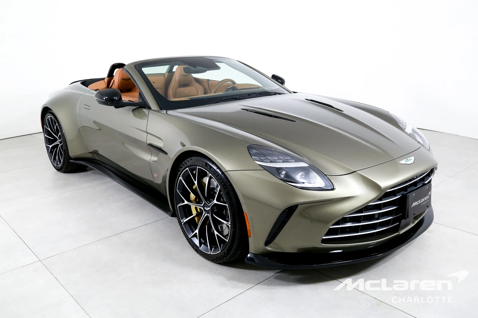 2026 Aston Martin Vantage S Roadster, 2/29