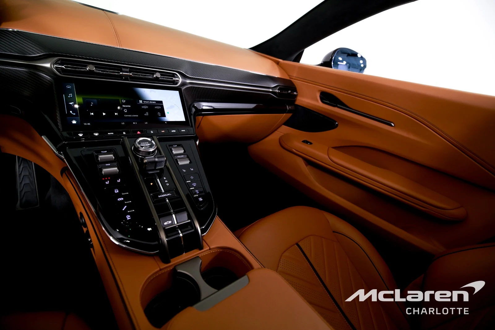 2026 Aston Martin Vantage S Roadster, 14/29