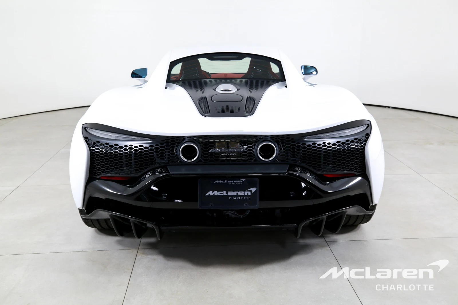 2025 McLaren Artura, 6/29