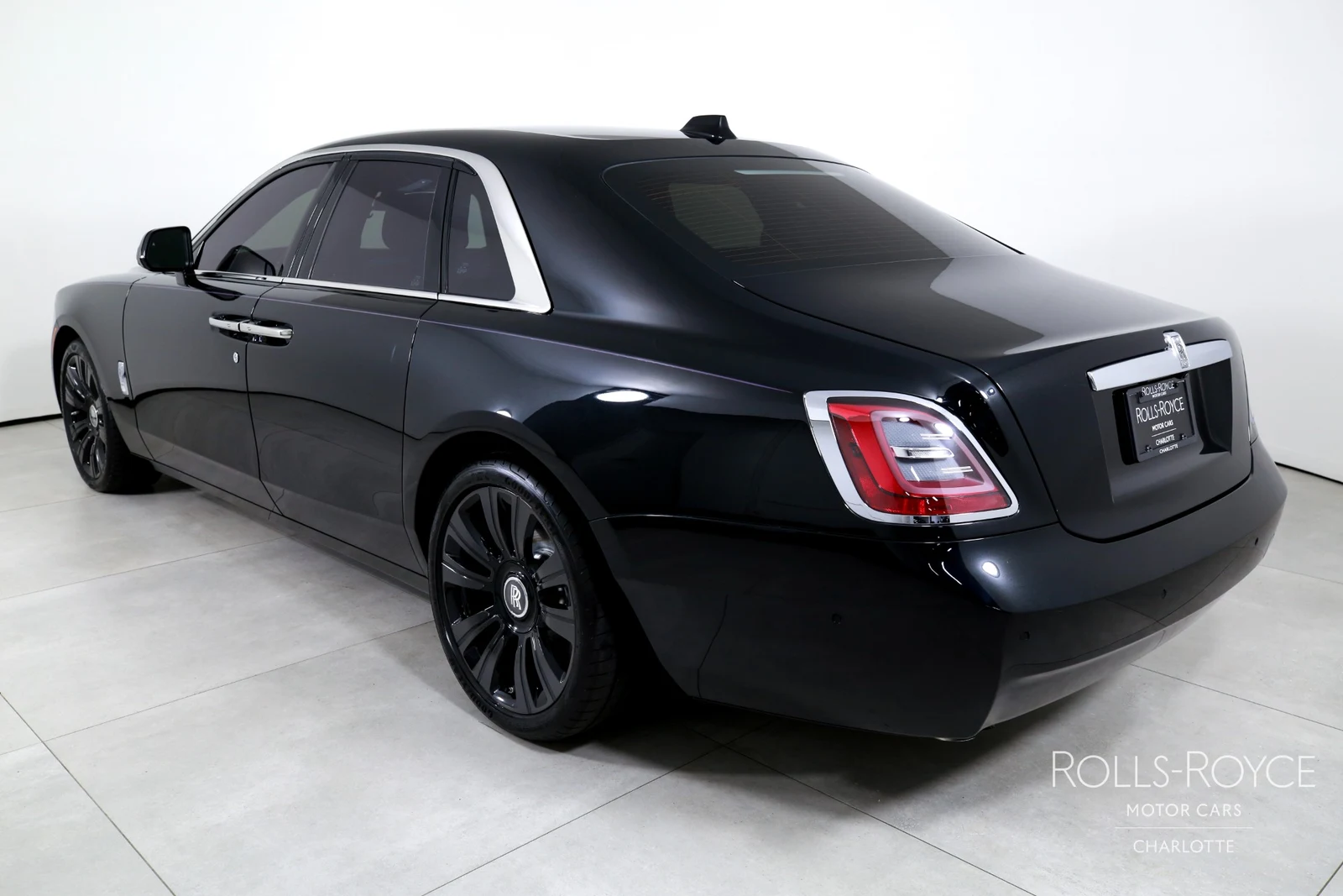 2022 Rolls-Royce Ghost, 5/29