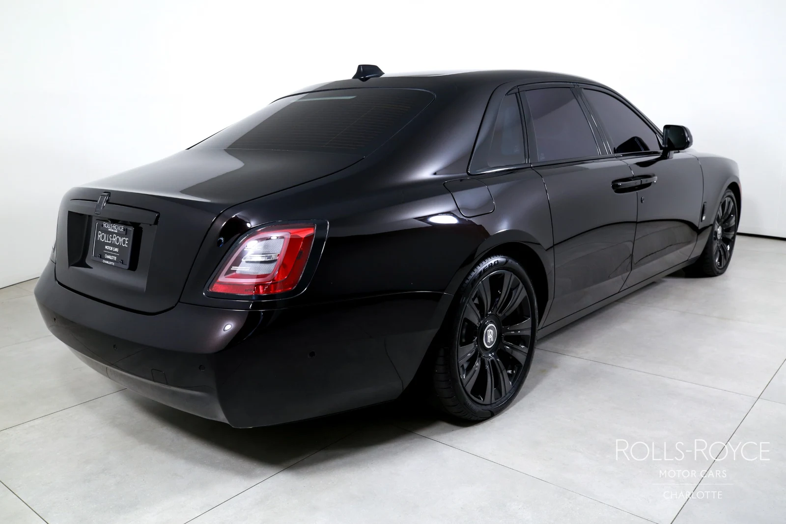 2021 Rolls-Royce Ghost, 2/29