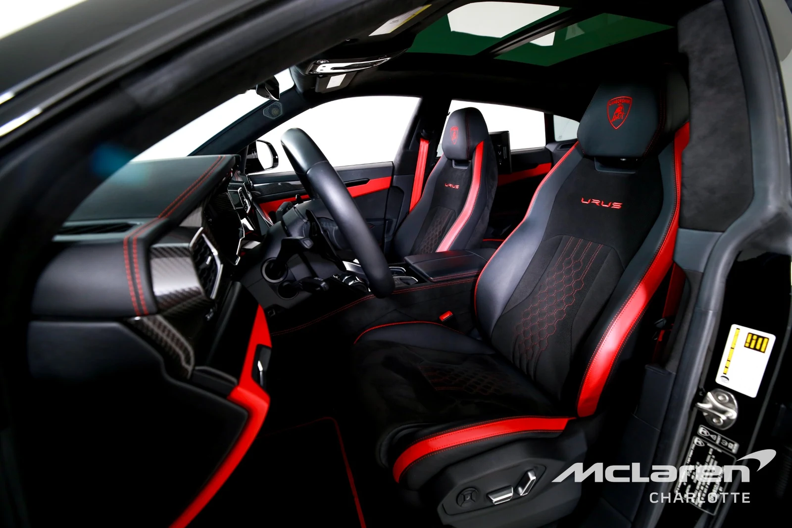2023 Lamborghini Urus S, 6/29