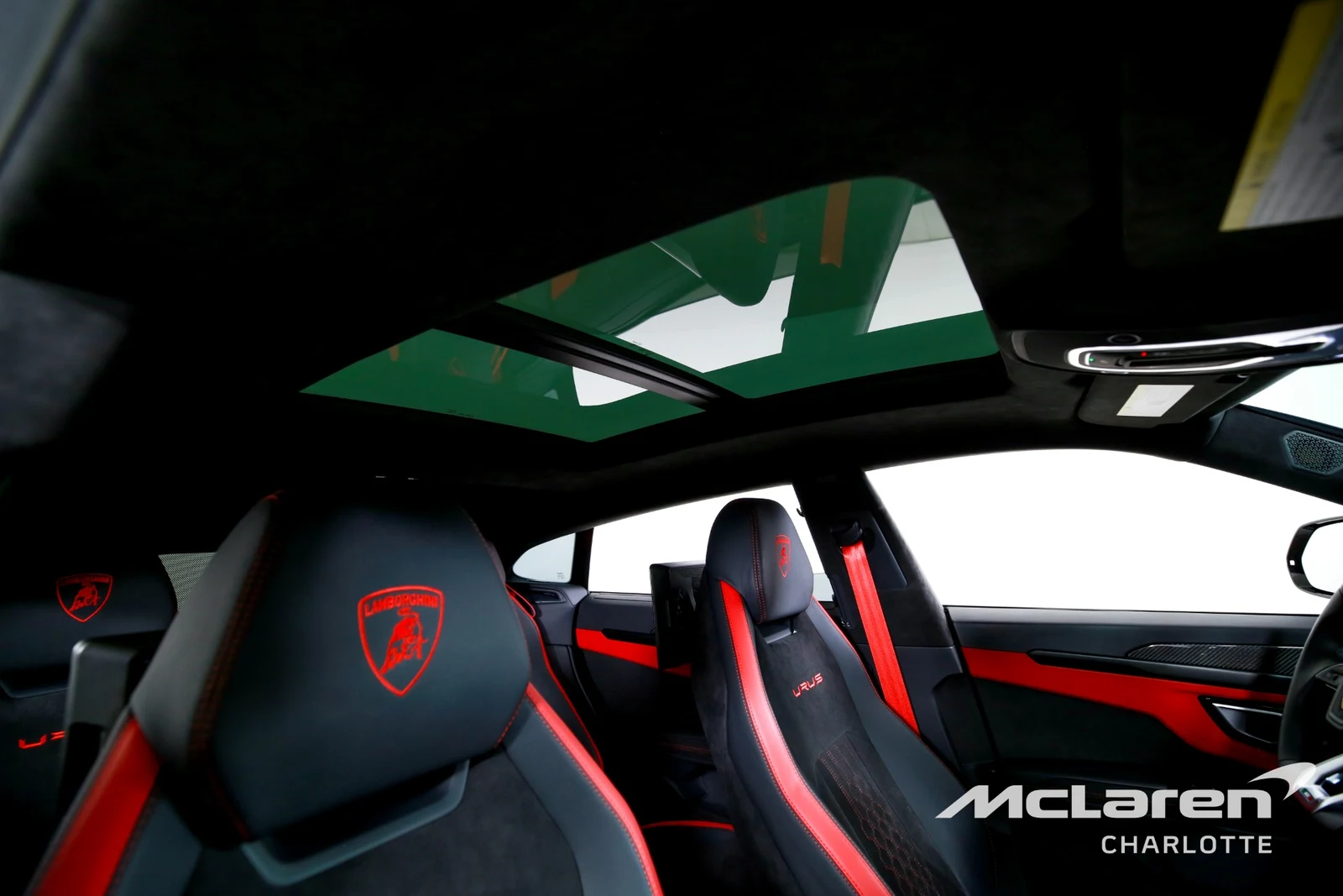 2023 Lamborghini Urus S, 22/29
