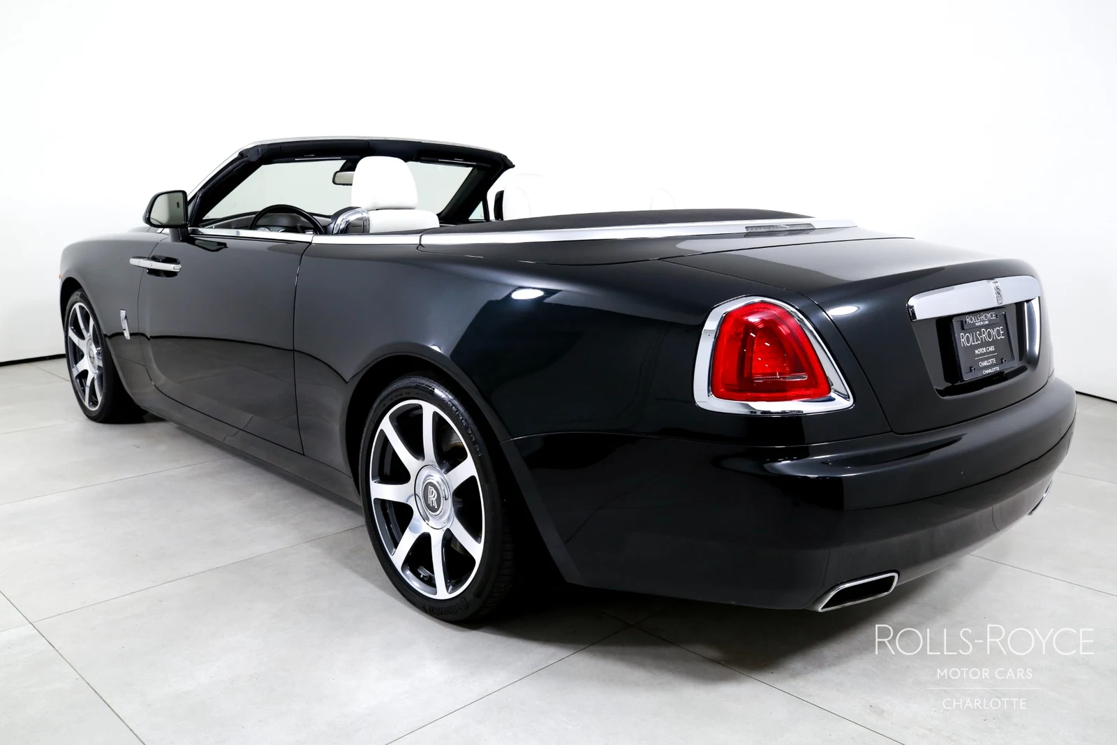 2017 Rolls-Royce Dawn, 7/29
