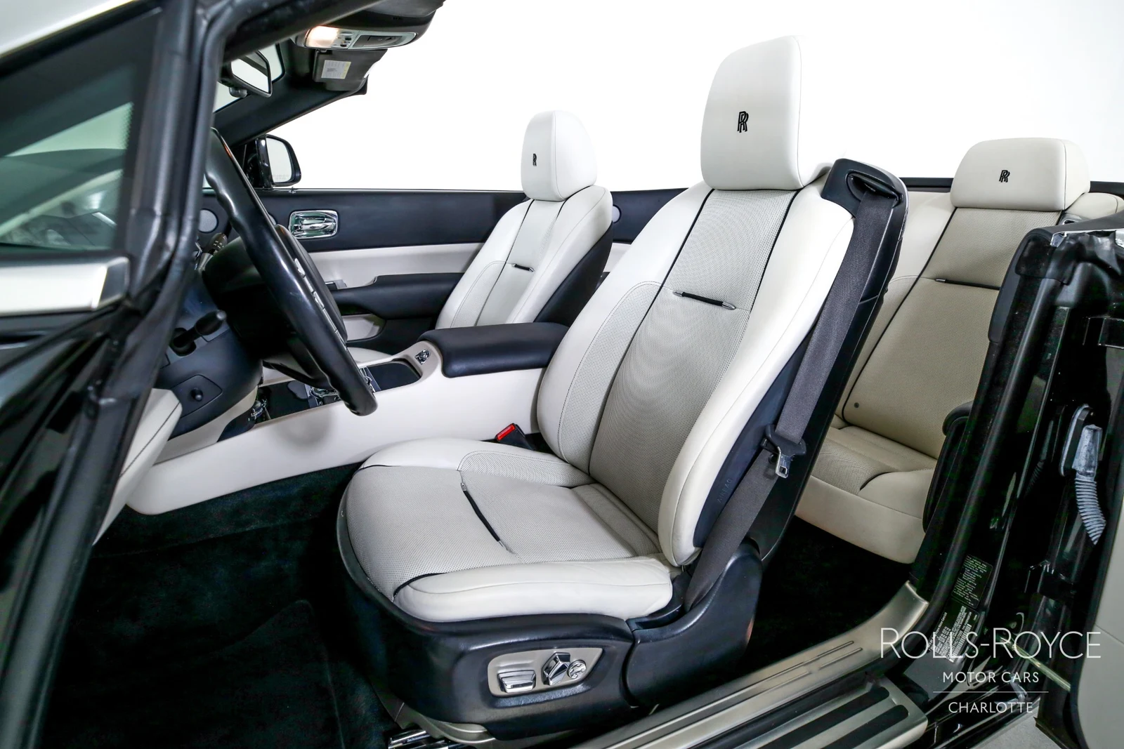 2017 Rolls-Royce Dawn, 10/29