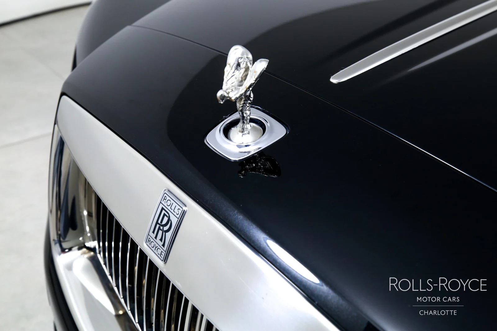 2017 Rolls-Royce Dawn, 28/29