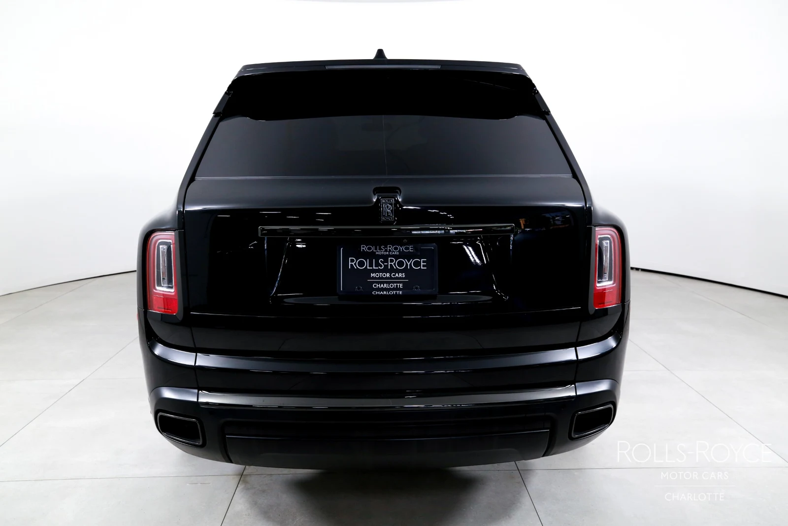 2020 Rolls-Royce Black Badge Cullinan, 6/29