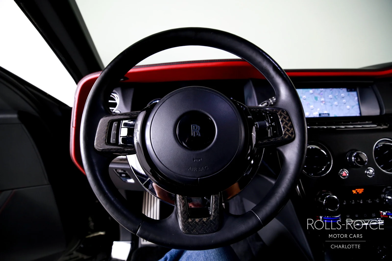 2020 Rolls-Royce Black Badge Cullinan, 11/29