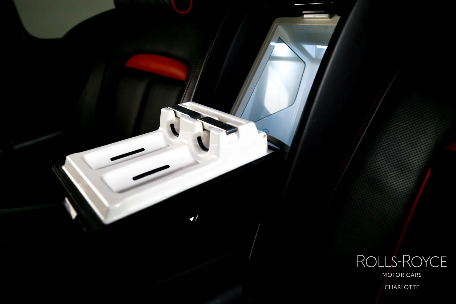 2020 Rolls-Royce Black Badge Cullinan, 15/29