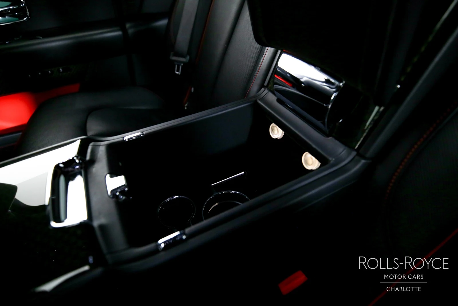 2020 Rolls-Royce Black Badge Cullinan, 16/29