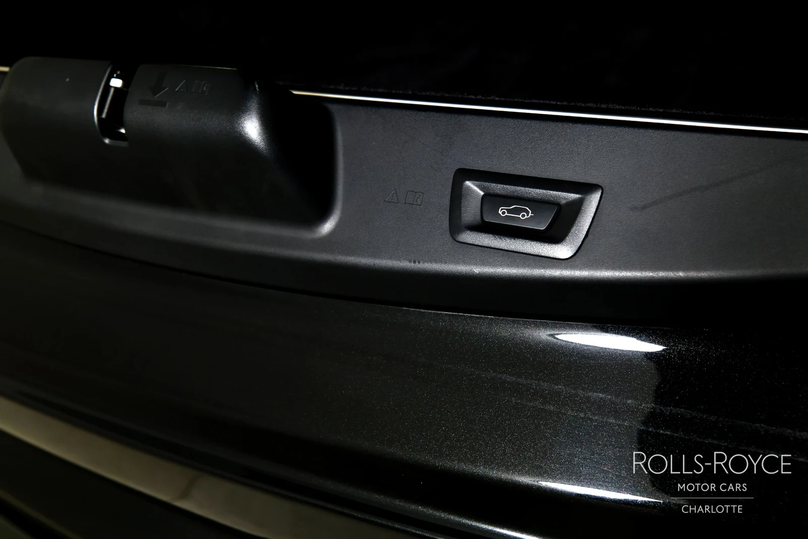 2020 Rolls-Royce Black Badge Cullinan, 17/29