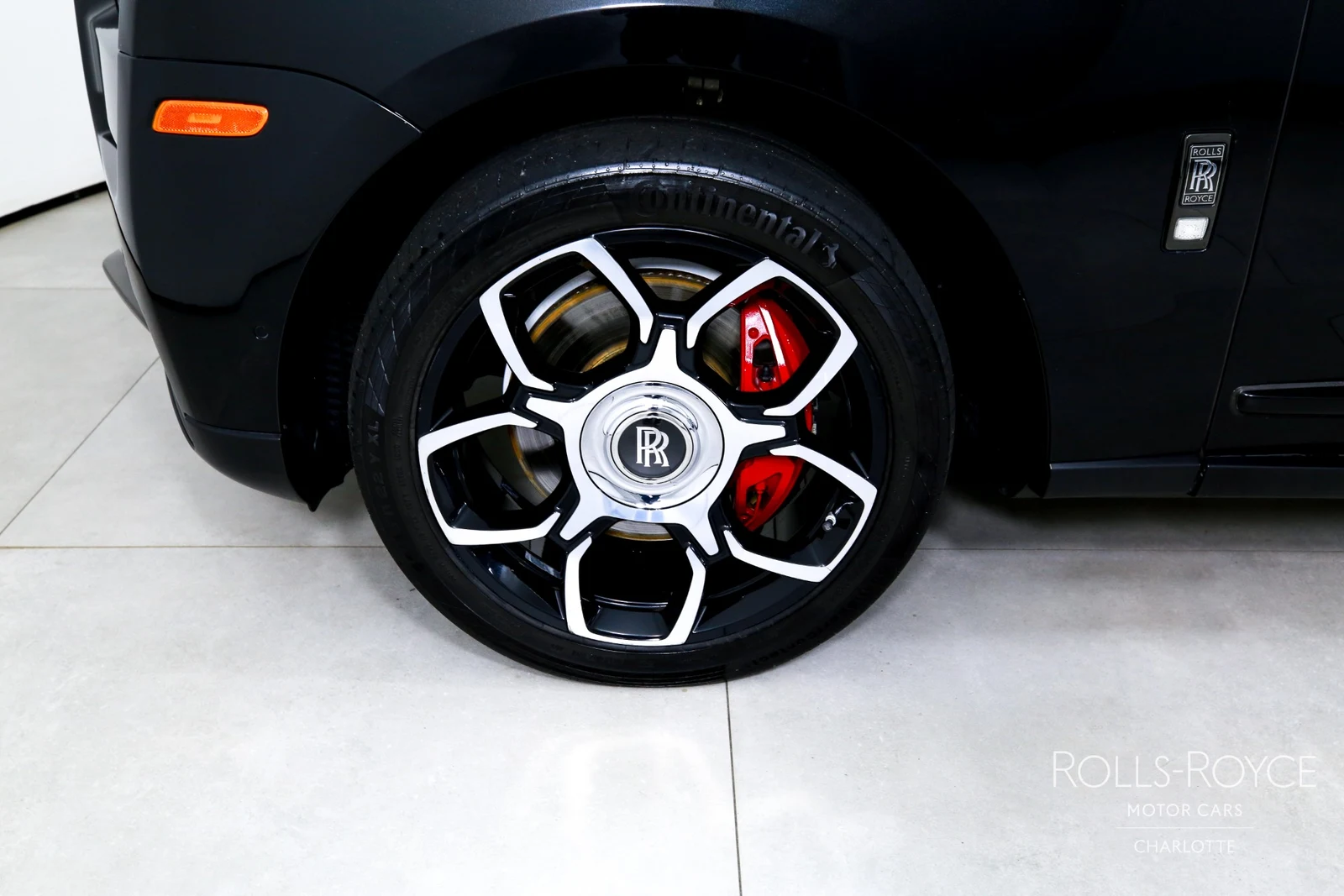 2020 Rolls-Royce Black Badge Cullinan, 25/29