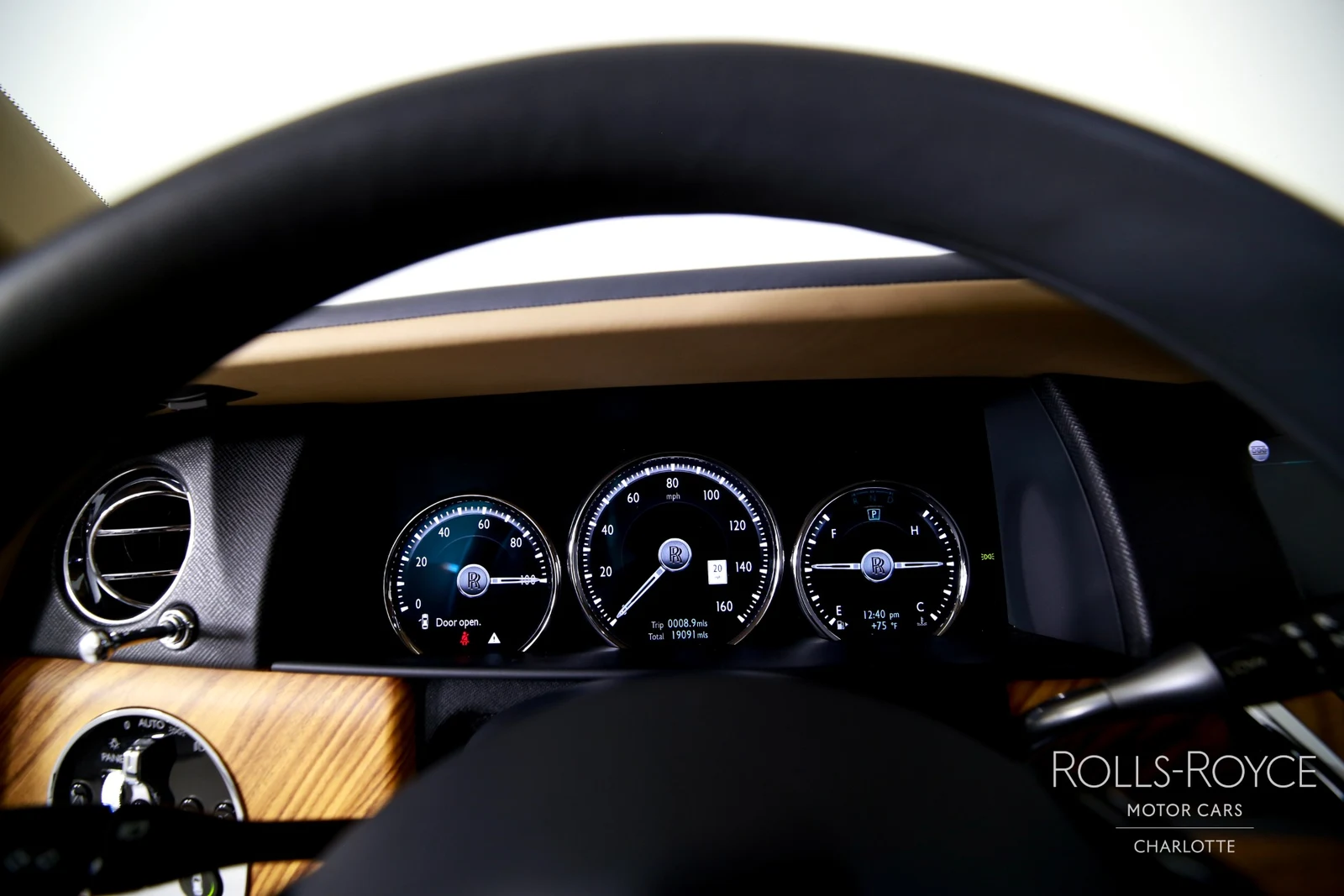 2020 Rolls-Royce Cullinan, 9/29