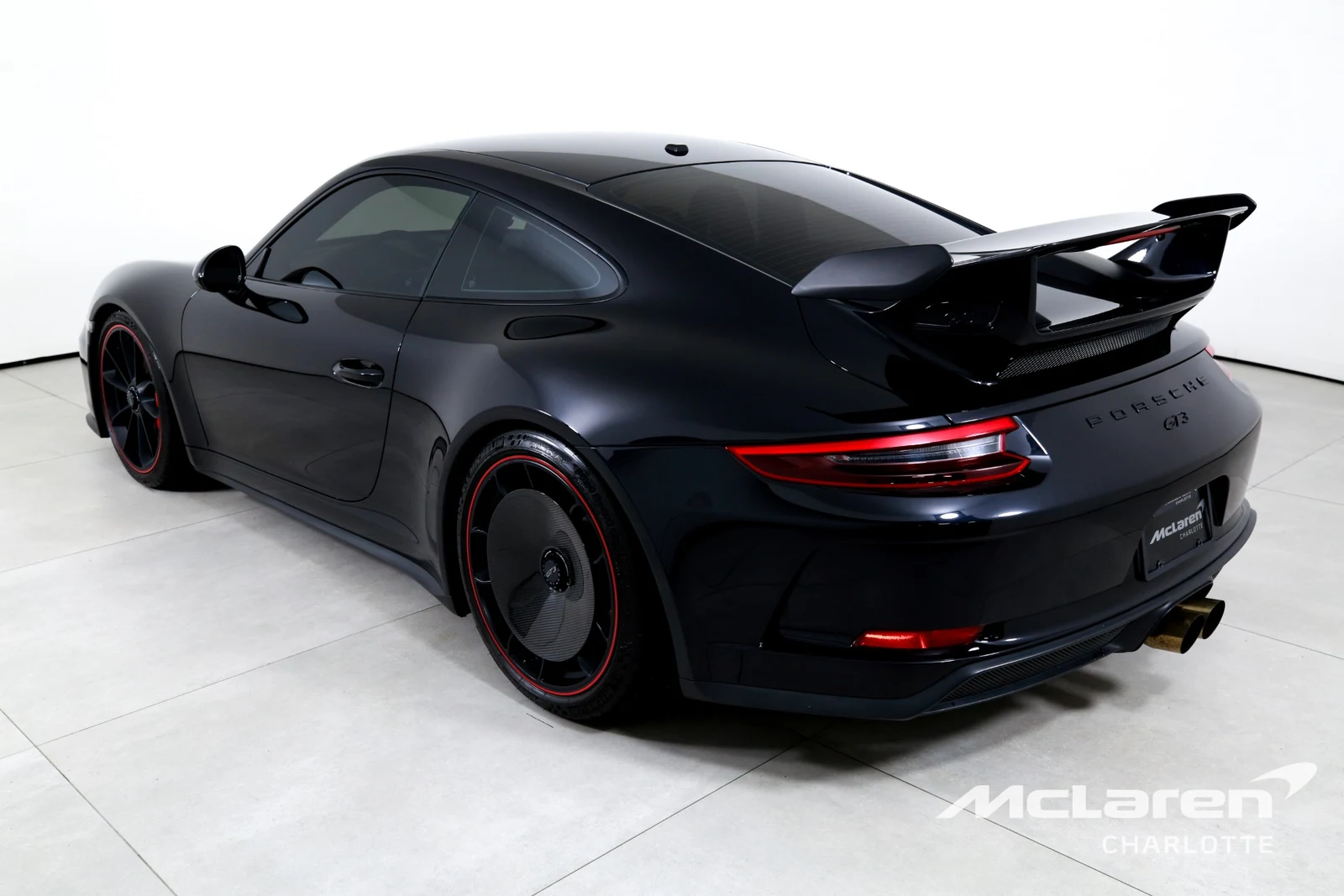 2018 Porsche 911 GT3, 3/29
