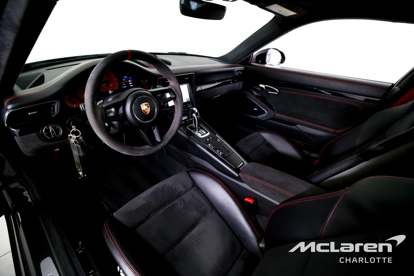 2018 Porsche 911 GT3, 9/29