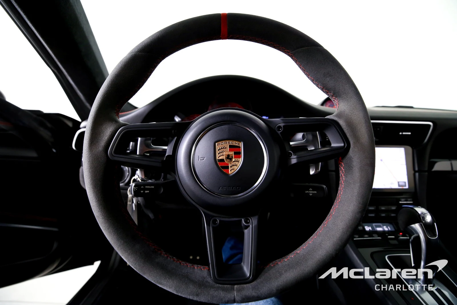 2018 Porsche 911 GT3, 11/29
