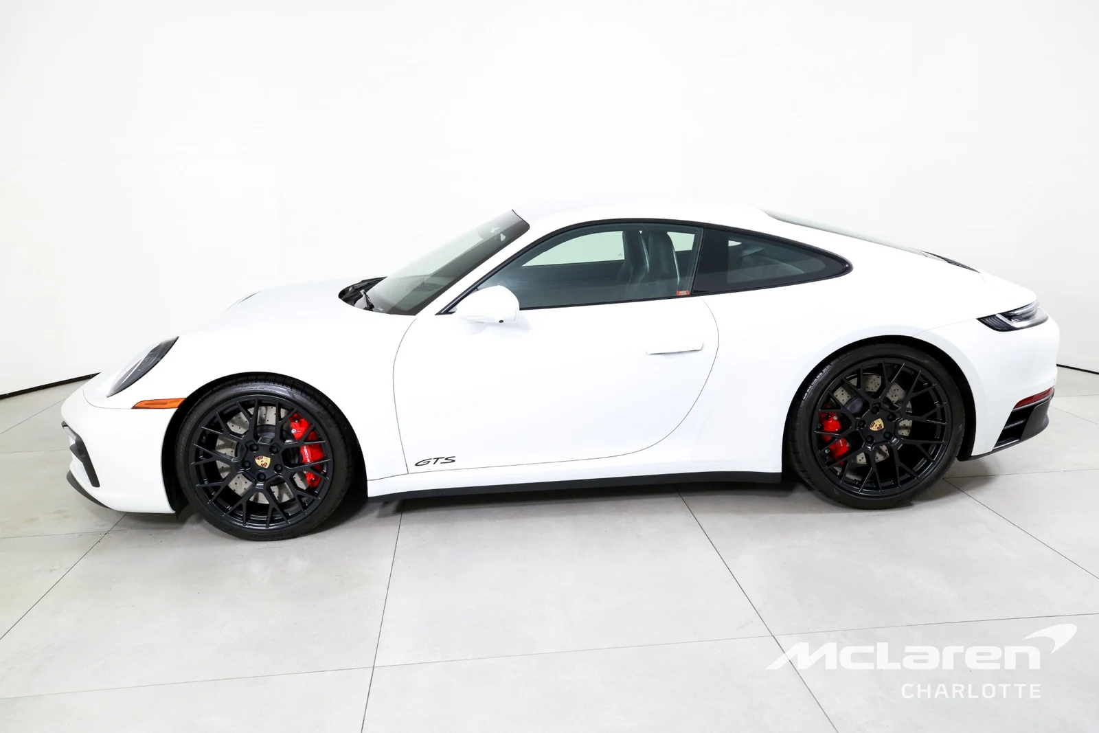 2024 Porsche 911 Carrera GTS, 3/29