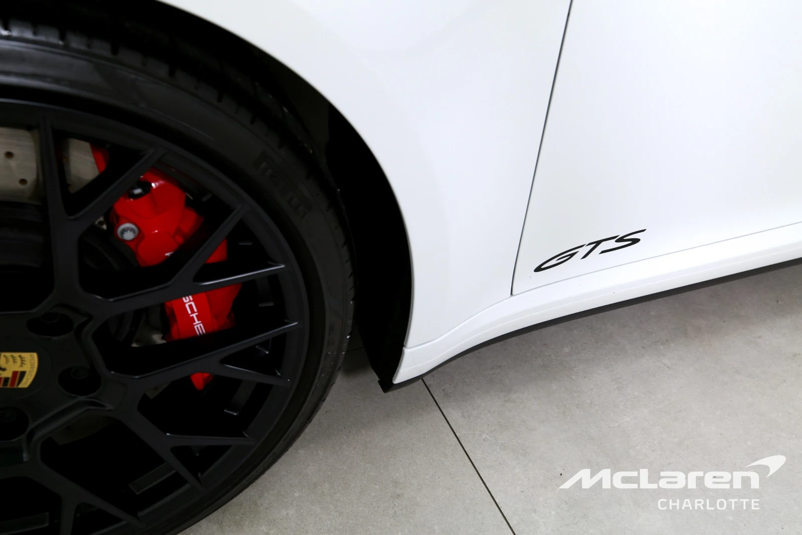 2024 Porsche 911 Carrera GTS, 28/29