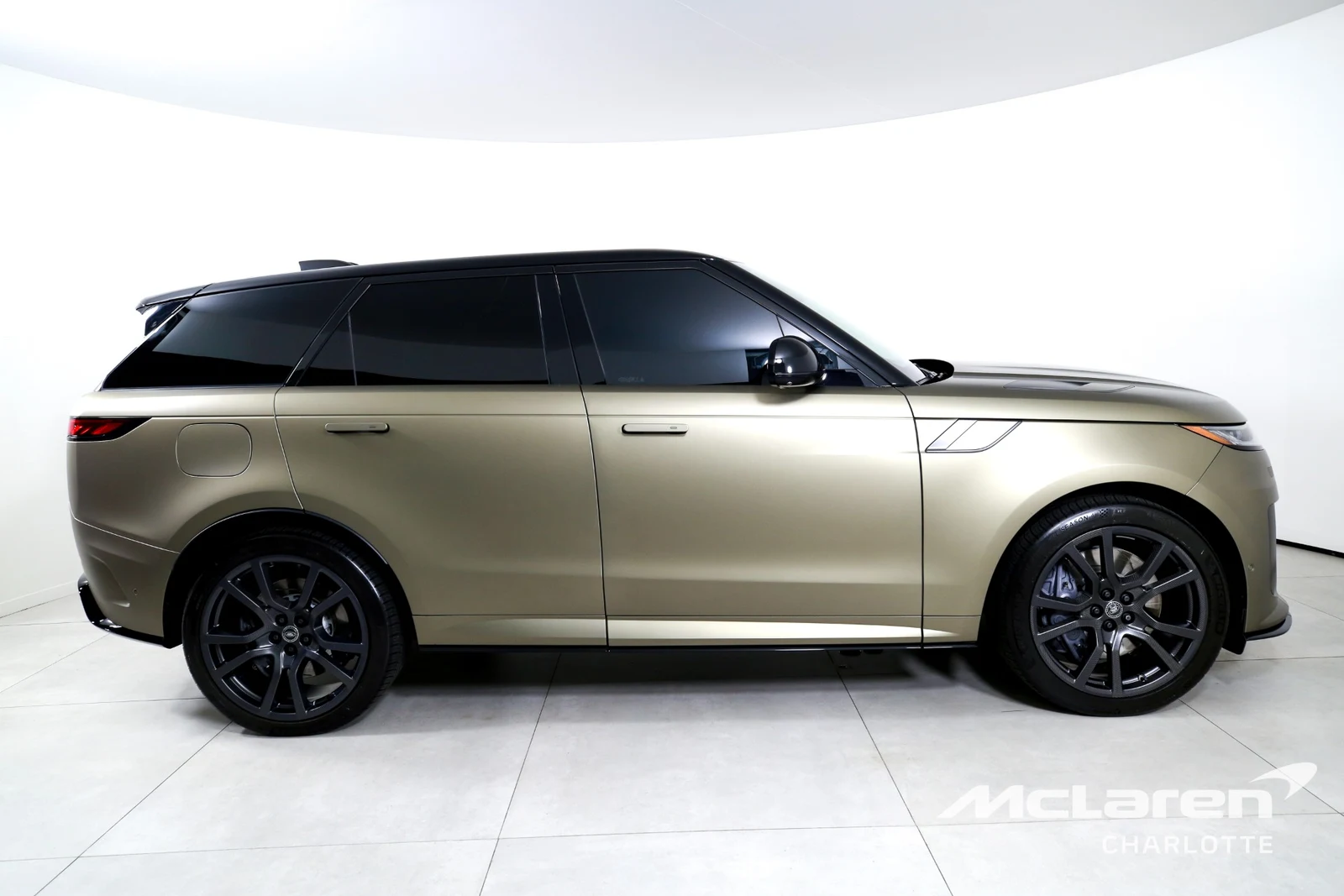 2024 Land Rover Range Rover Sport SV Edition One Carbon Bronze, 6/29